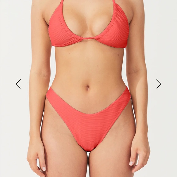 Zulu & Zephyr Signature Curve Brief in Cranberry - Picture 1 of 8